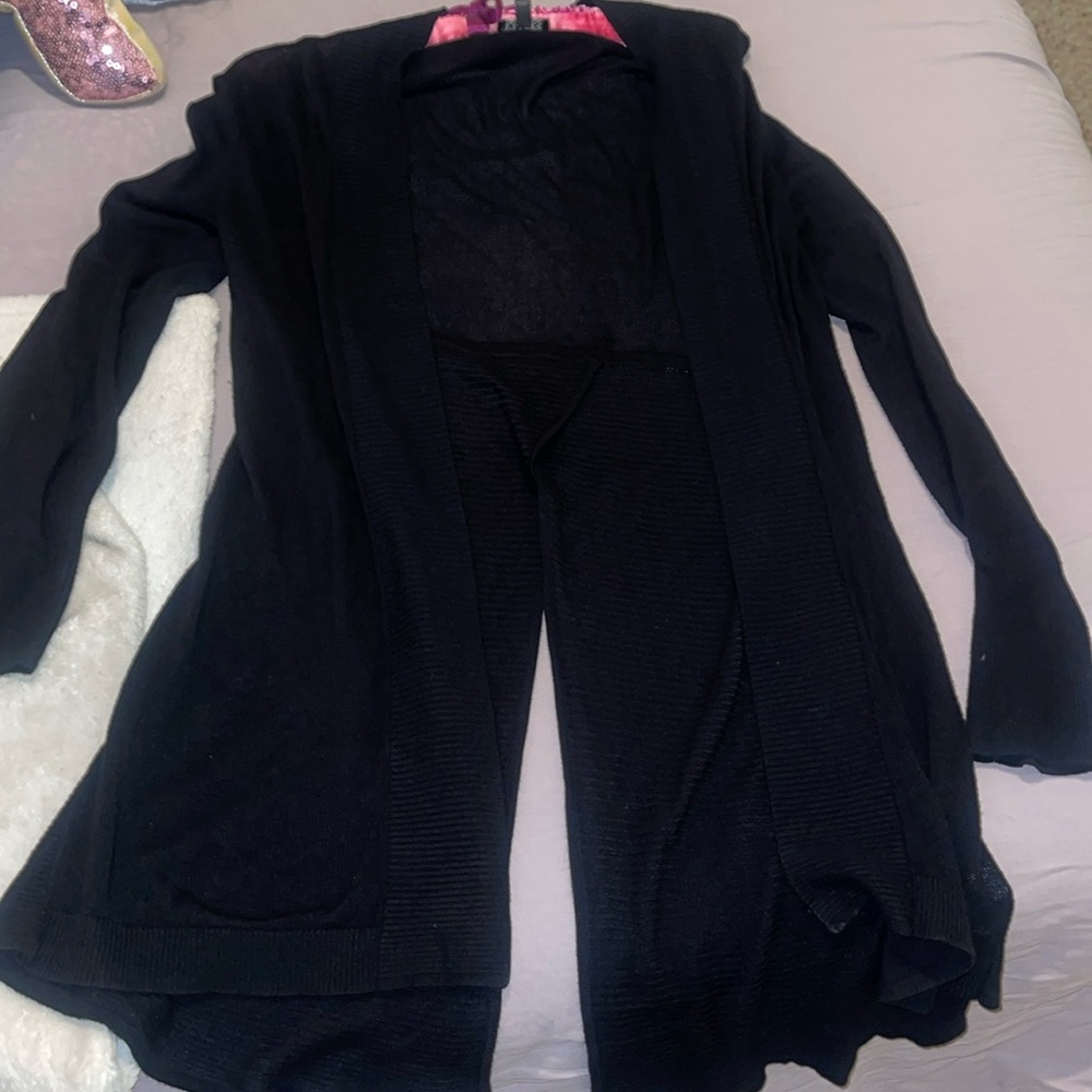Express Split Bottom Cardigan - Picture 3 of 4